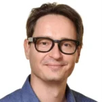 Roope tikkanen vaimo