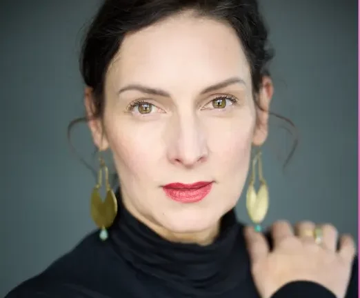 Anu Pensola – suomalainen taiteilija ja luova sielu