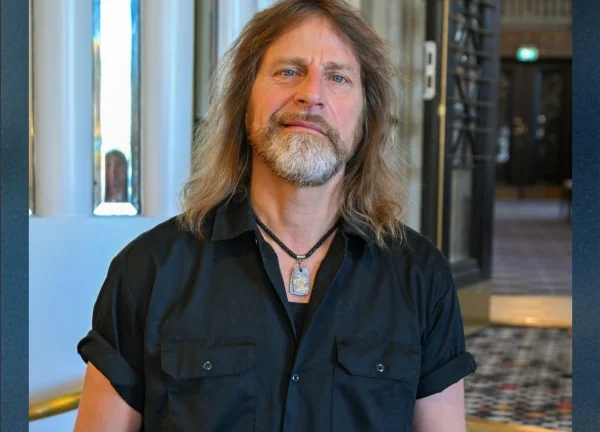 Jone Nikula pituus – kuinka pitkä hän todella on