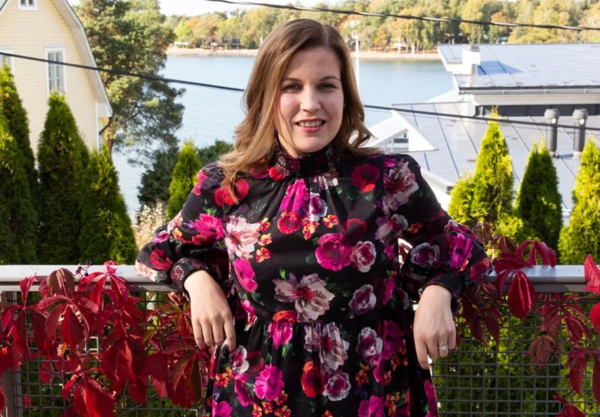 Jenni kynnös vanhemmat